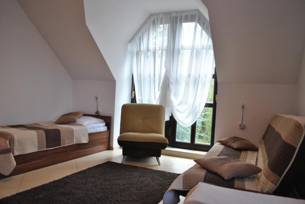 Dog Friendly Dom, Apartamenty Wichrowe Wzgorza Z Basenem Brenna อุสทรอน ภายนอก รูปภาพ