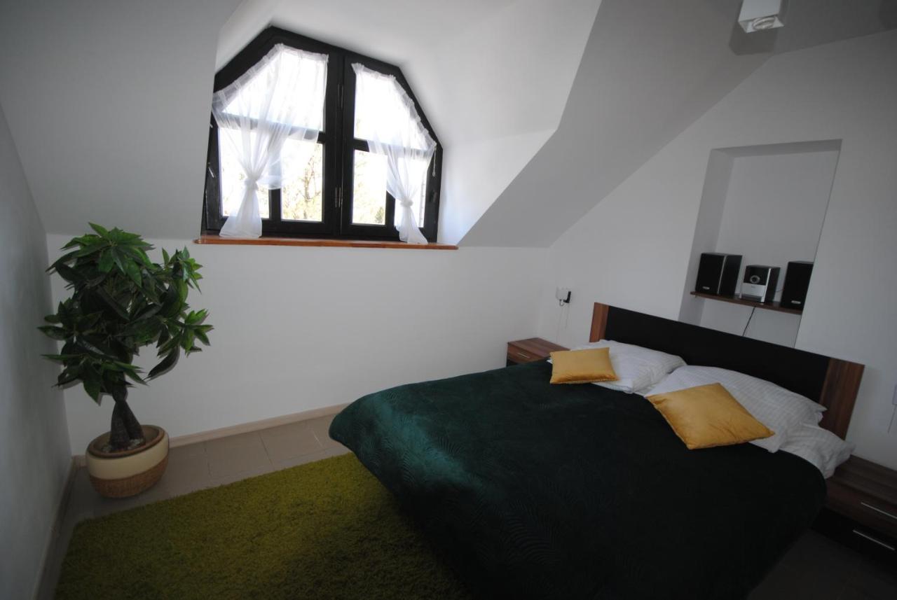 Dog Friendly Dom, Apartamenty Wichrowe Wzgorza Z Basenem Brenna อุสทรอน ภายนอก รูปภาพ