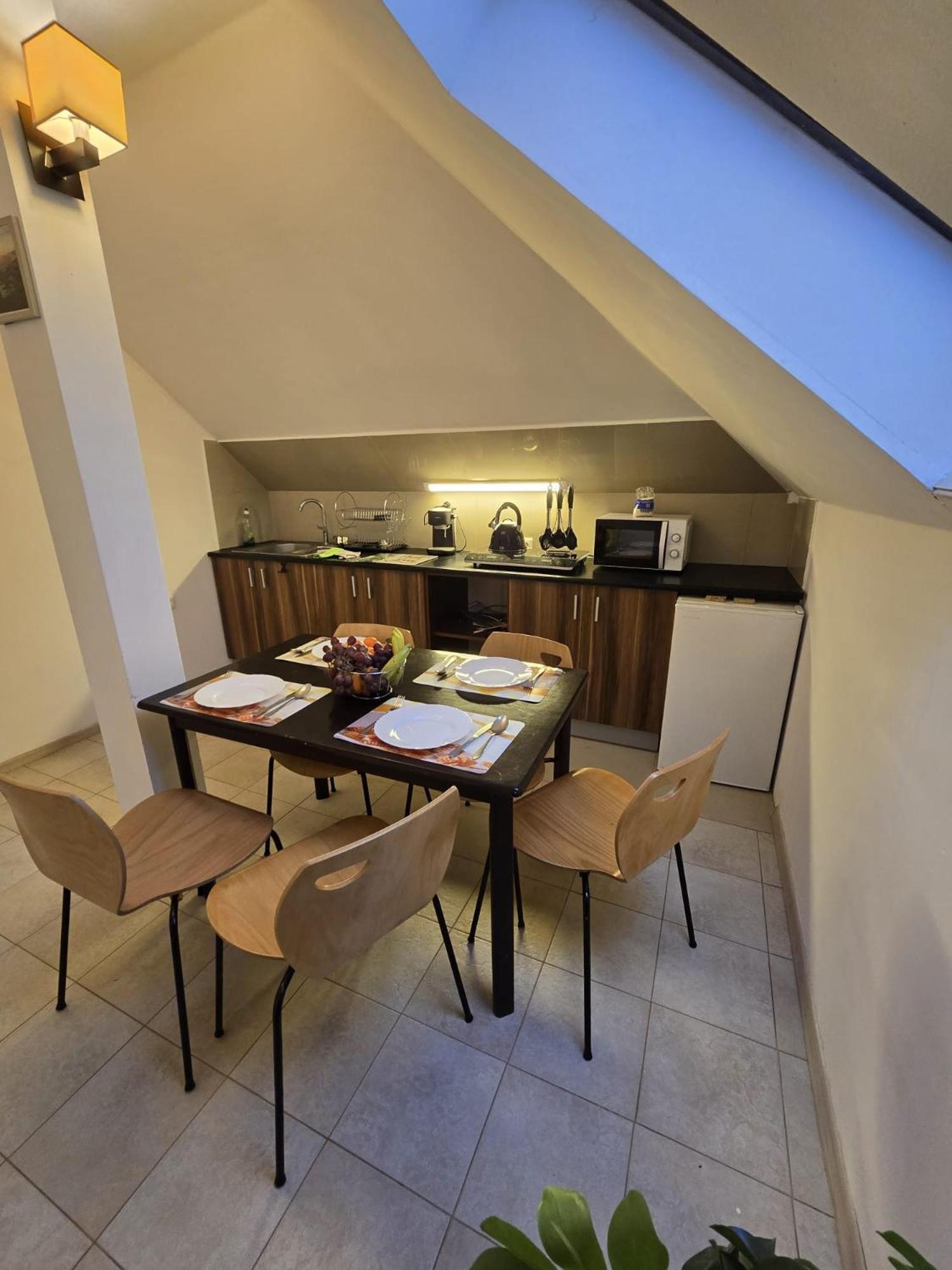 Dog Friendly Dom, Apartamenty Wichrowe Wzgorza Z Basenem Brenna อุสทรอน ภายนอก รูปภาพ