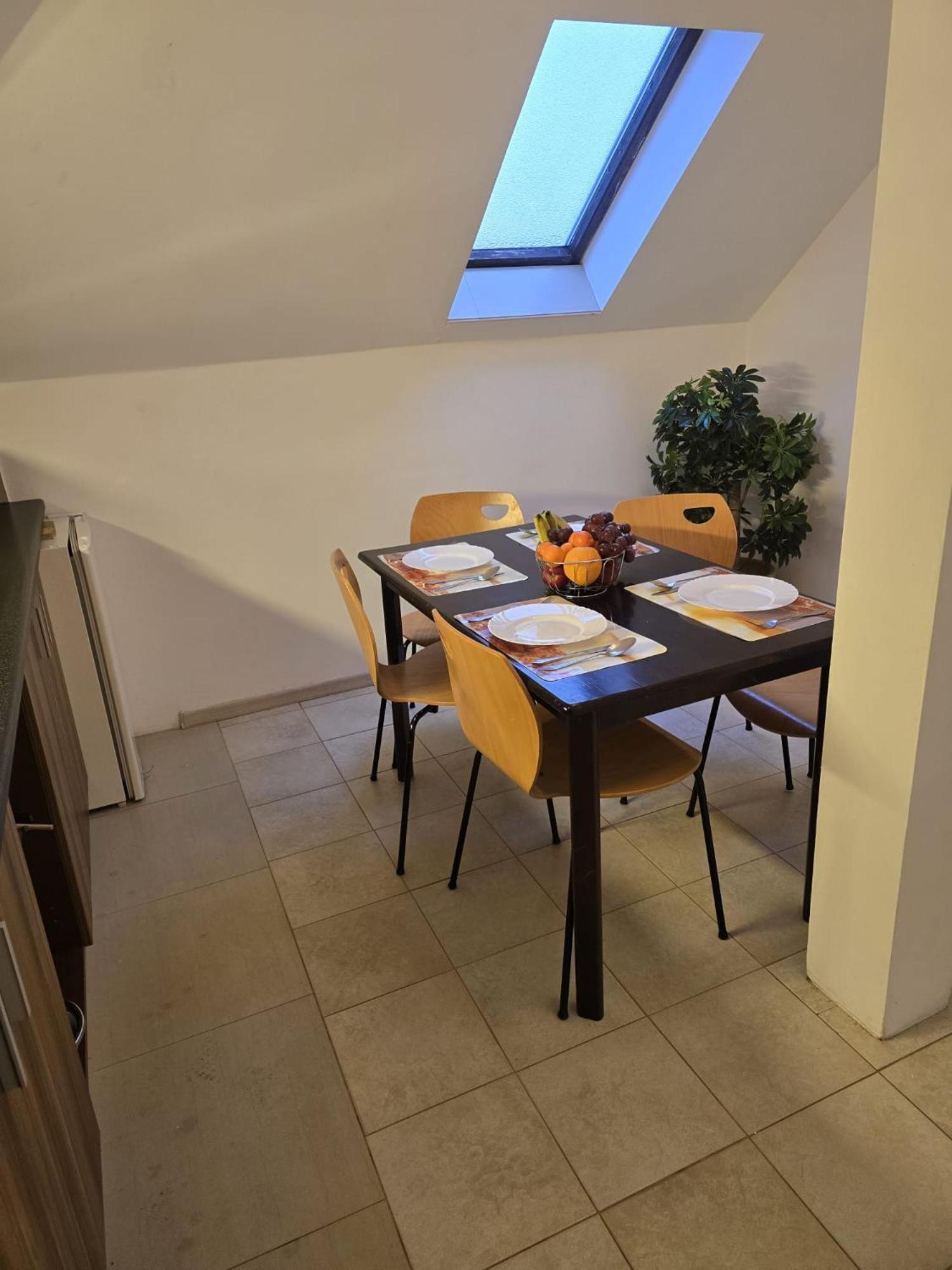 Dog Friendly Dom, Apartamenty Wichrowe Wzgorza Z Basenem Brenna อุสทรอน ภายนอก รูปภาพ