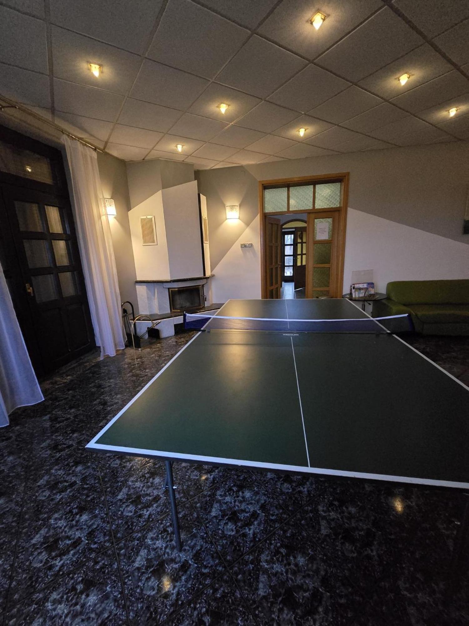 Dog Friendly Dom, Apartamenty Wichrowe Wzgorza Z Basenem Brenna อุสทรอน ภายนอก รูปภาพ