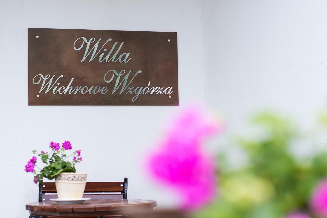 Dog Friendly Dom, Apartamenty Wichrowe Wzgorza Z Basenem Brenna อุสทรอน ภายนอก รูปภาพ